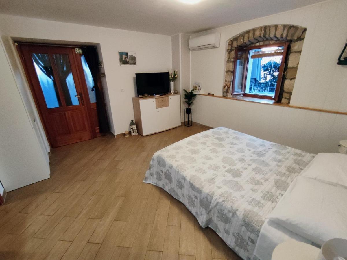 אומאג Apartment Baladur מראה חיצוני תמונה